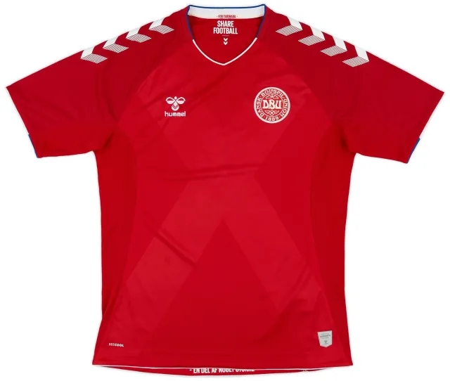 Hummel 2018-19 Denmark Home Shirt Eriksen #10 - 6/10 - (L)