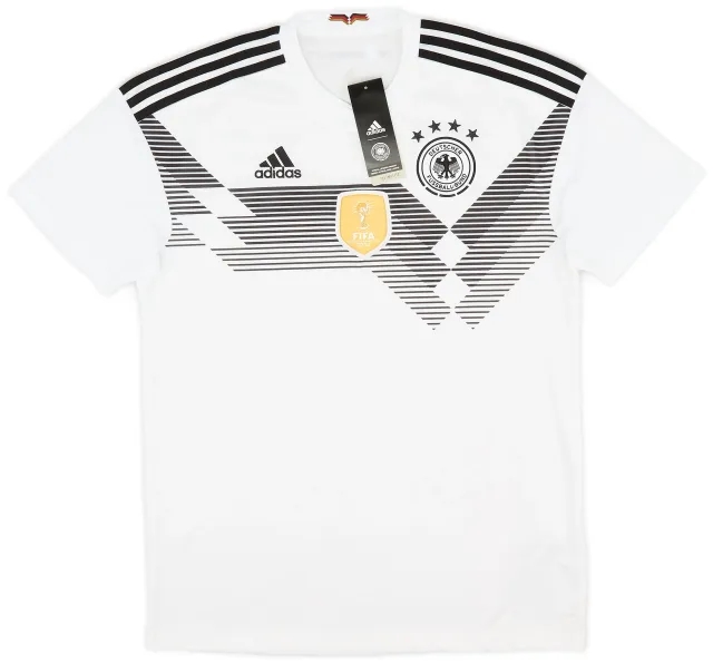 adidas 2018-19 Germany Home Shirt (M)