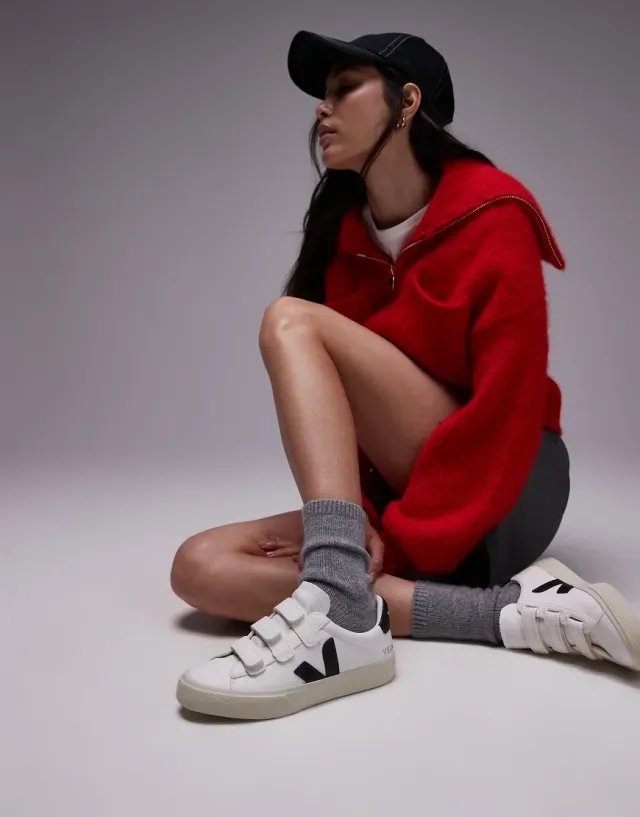 Veja WMNS Recife Logo CHROMEFREE LEATHER