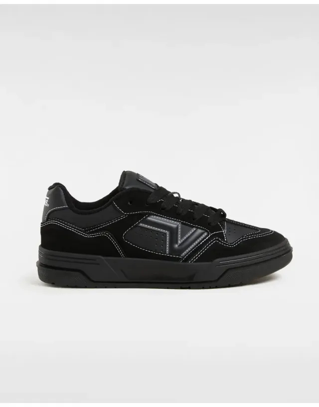 Vans Upland In Black