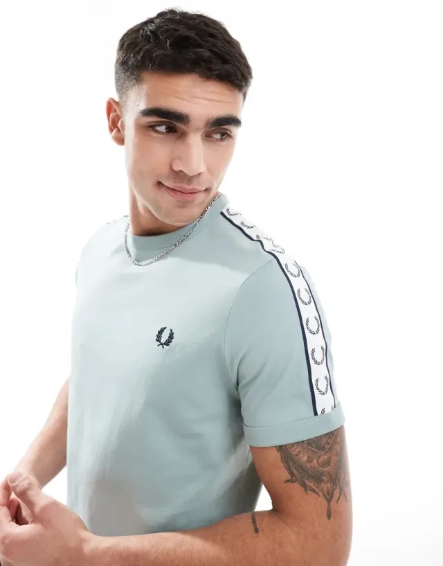 Fred Perry TAPED RINGER T-SHIRT