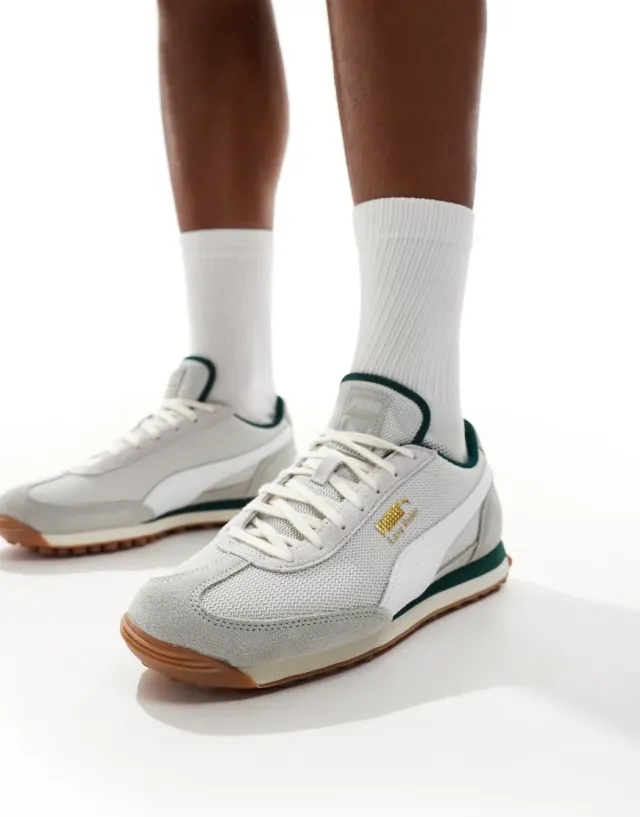 PUMA Easy rider Trainers in Light Grey