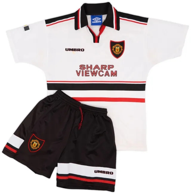 Umbro 1997-99 Manchester United Away Shirt and Shorts - 6/10 - (L.Boys)