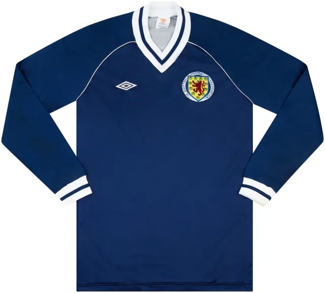 Umbro 1982-83 Scotland Match Issue Home Shirt #14 (Narey)