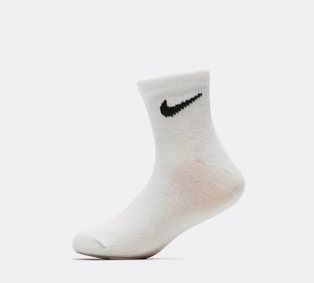 Nike Junior 6 Pack Basic Ankle Sock - White - Size 9.5-2.5 - White