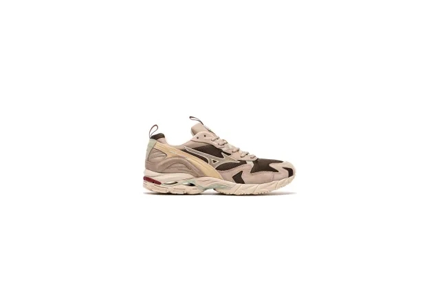 Mizuno Wave Rider 10 Premium Trainers