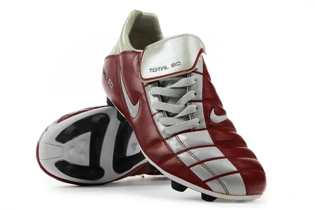adidas 2003 Nike Total 90 II VT Football Boots - As New - HG (UK 7.5)