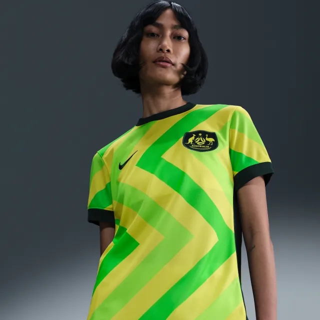 Australia 2025 Stadium Home Women's Nike Dri-FIT Football Replica Shorts - Yellow - Polyester