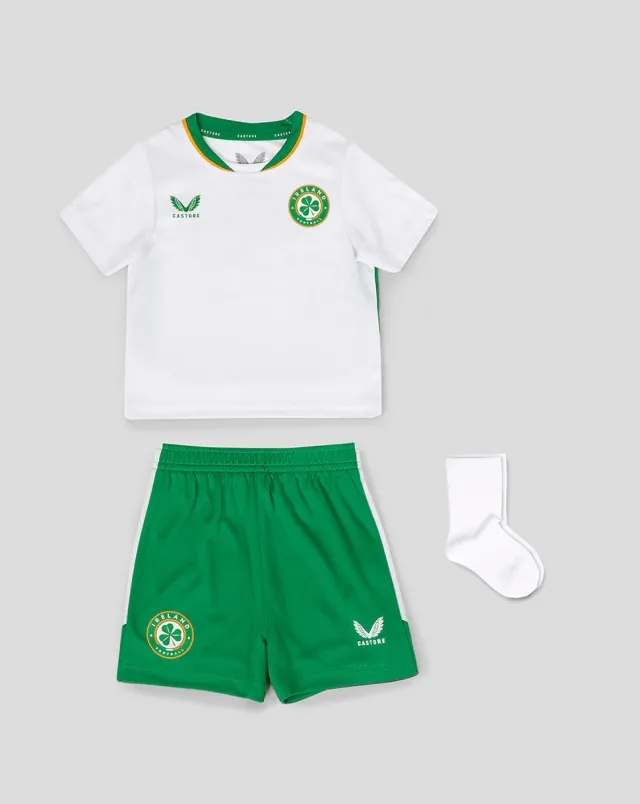 Castore Ireland Away Nested Baby Kit