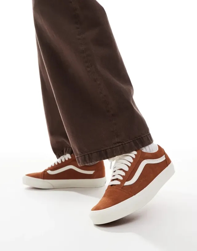 Vans  Old Skool  women's Shoes (Trainers) in Brown