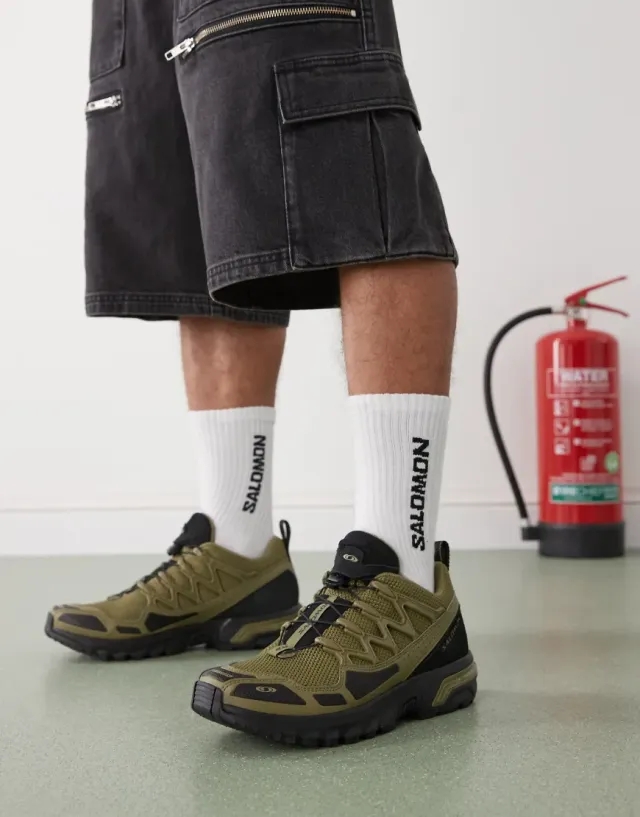 Salomon Acs Trainers In Black And Green