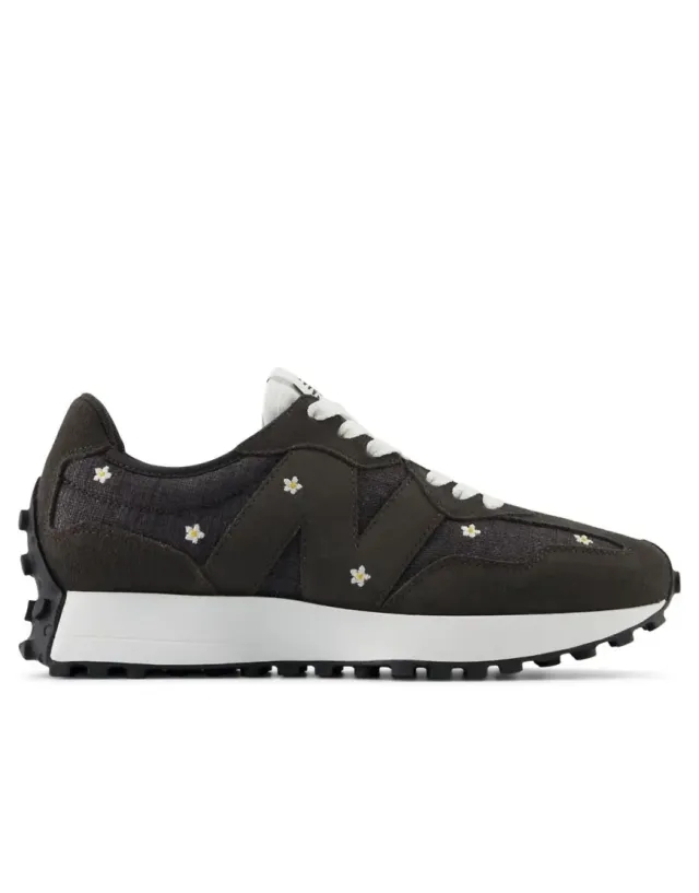 New Balance 327 Trainers