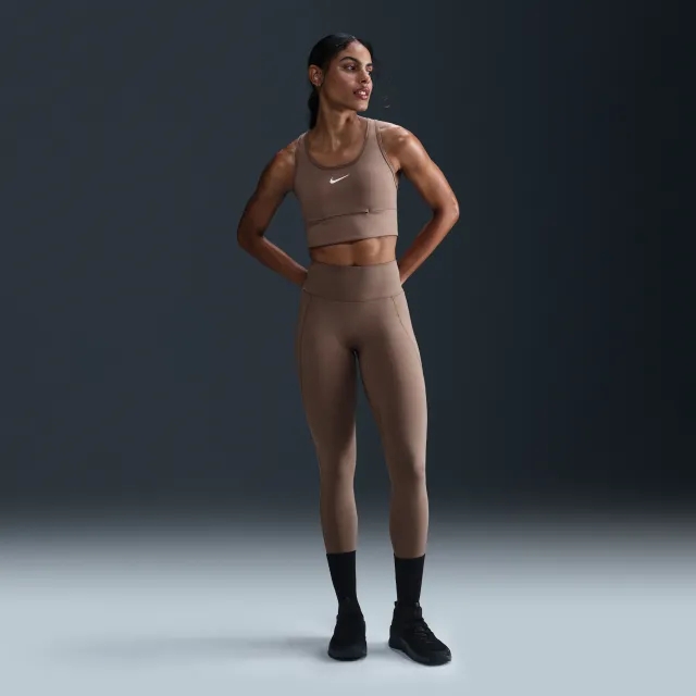 Women's Nike Universa 7/8 Leggings in Brown/Black