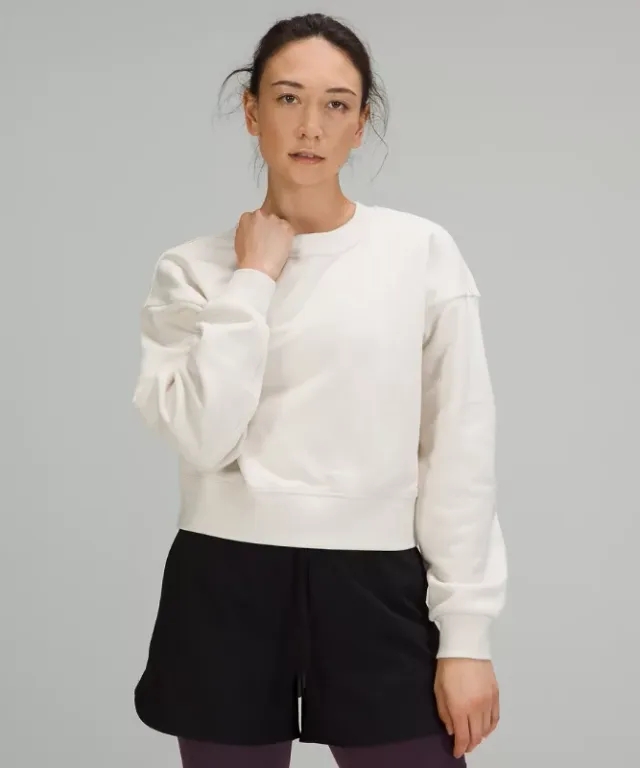 lululemon IE lululemon – Women's Softstreme Perfectly Oversized Cropped Crew Sweatshirt – Color White – Size 8