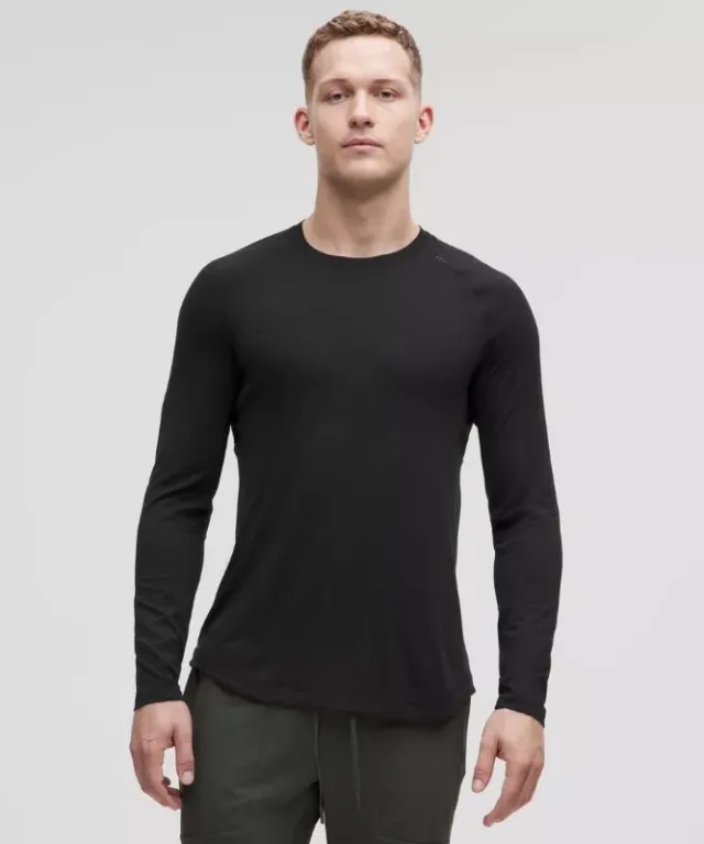 lululemon IE lululemon – Men's License to Train Long-Sleeve Shirt – Color Black – Size 2XL