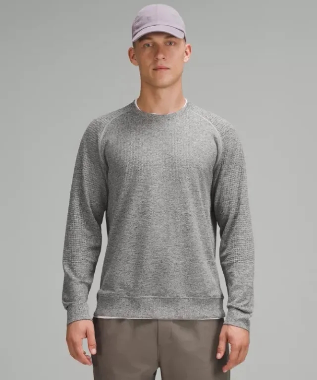 lululemon IE lululemon – Men's Engineered Warmth Long-Sleeve Crew Sweatshirt – Color Grey/Black – Size 2XL
