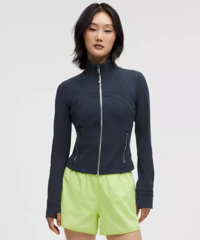 lululemon IE lululemon – Women's Define Cropped Jacket Nulu – Color Silver/Blue – Size 14