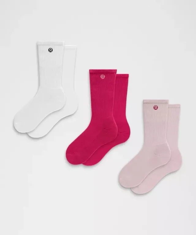lululemon IE lululemon – Men's Unisex Daily Essential Crew Socks 3 Pack – Color Pink/White – Size XL