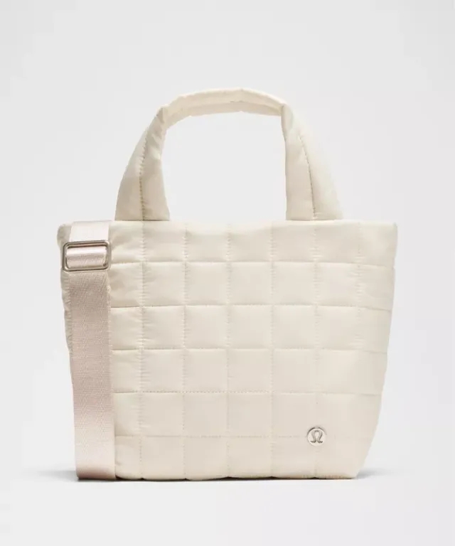 lululemon IE lululemon – Quilted Grid Small Tote Bag 7L – Color White