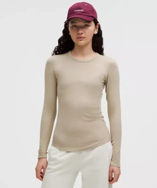 lululemon IE lululemon – Women's Hold Tight Long-Sleeve Shirt – Color Brown – Size 8
