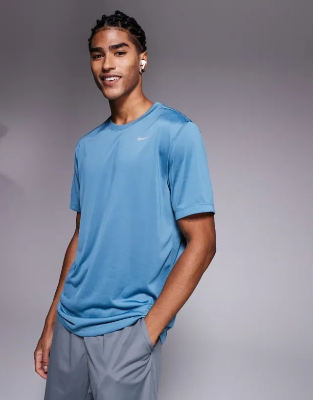 Nike Training Legend Dri-Fit T-Shirt In Blue