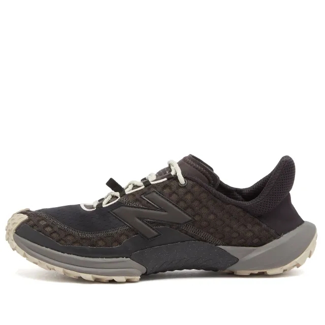 New Balance Men's M10L in Black/Grey Textile