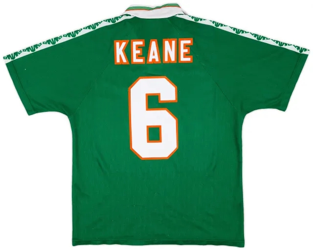 Umbro 1996-98 Ireland Home Shirt Keane #6 - 9/10 - (L)