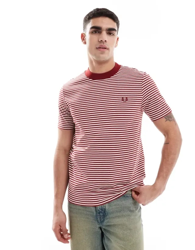 Fred Perry Fine Stripe T-Shirt In Red And White