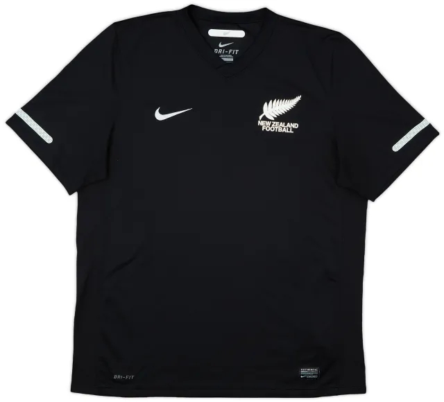 Nike 2010-12 New Zealand Away Shirt - 6/10 - (L)