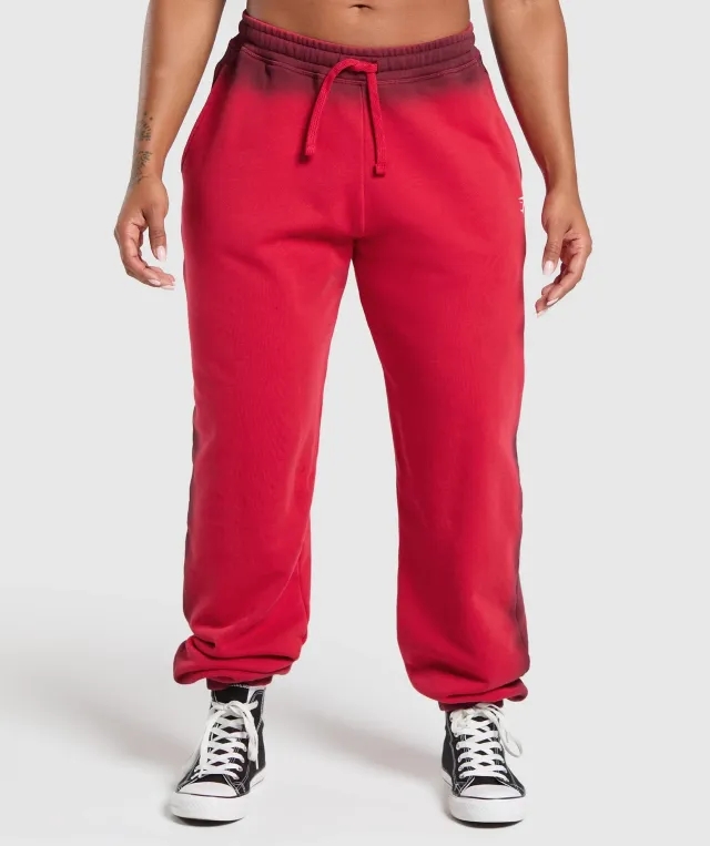 Gymshark Gains Washed Loopback Joggers - Red