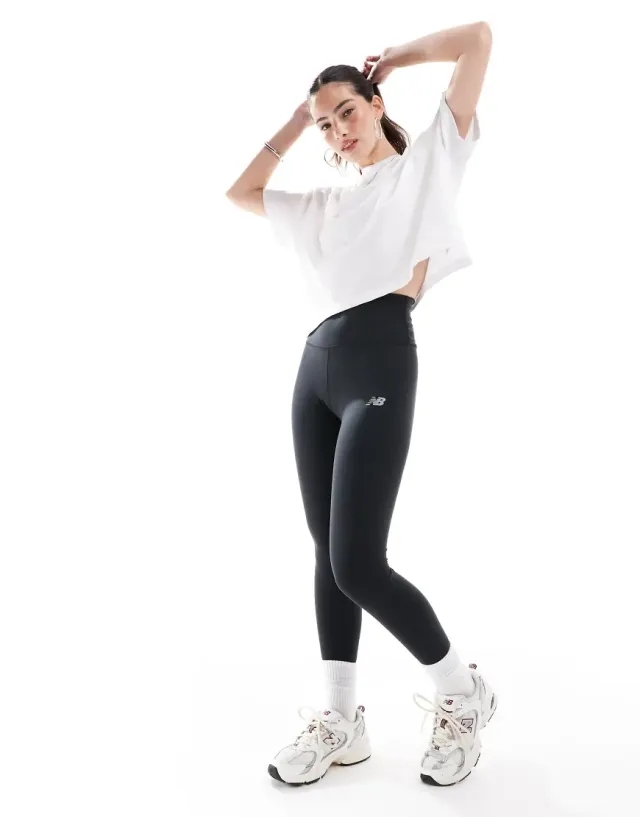 New Balance Women's NB Harmony High Rise Legging 25 in Black Poly Knit