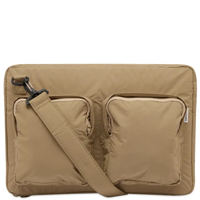 Mazi Untitled AM Case 02 Beige