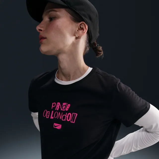 Chelsea F.C. Supporter Women's Nike Football T-Shirt - Black - Cotton