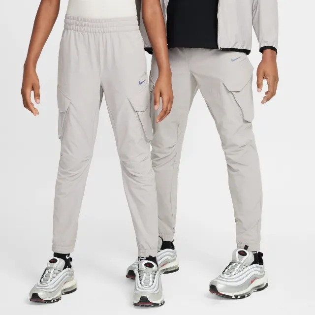 Nike Sportswear City Utility Older Kids' Cargo Trousers - Grey - Nylon/Elastane