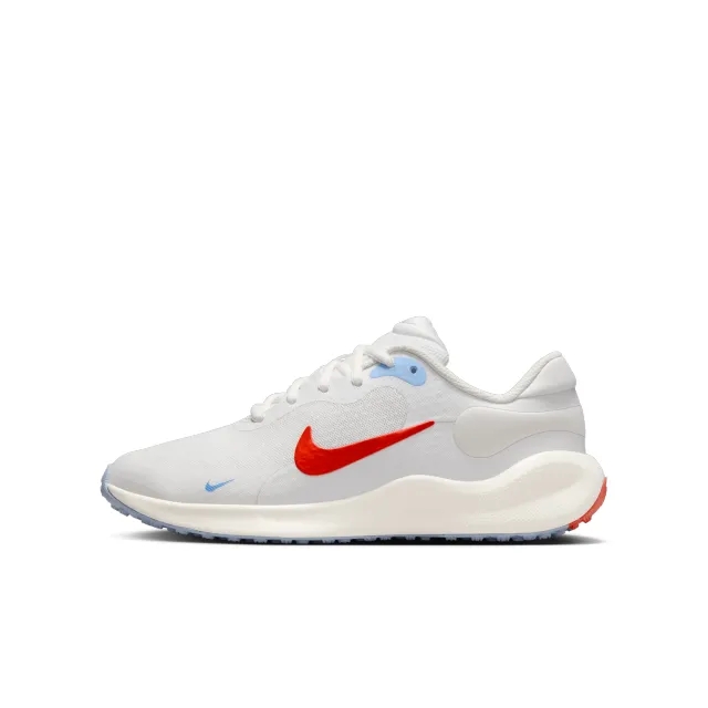 Nike Revolution 7 Older Kids' Road Running Shoes - White