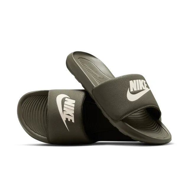 Nike Victori One Men's Slides - Green