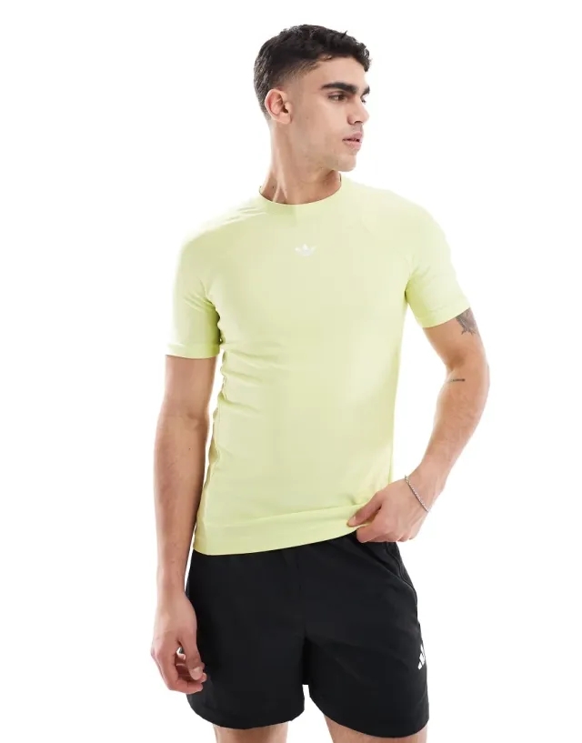 adidas Originals Men Fashion Cut Line Tee