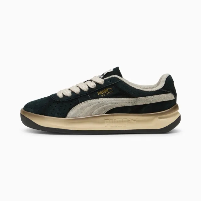 PUMA Gv Special The Neverworn V Sneakers Unisex, Black/Desert Dust
