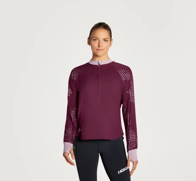Hoka One One HOKA Women's 1/2 Zip Wind Shell Jacket in Grape Wine