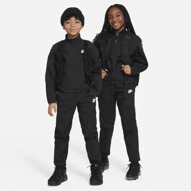Nike Sportswear Older Kids' Tracksuit - Black - Nylon