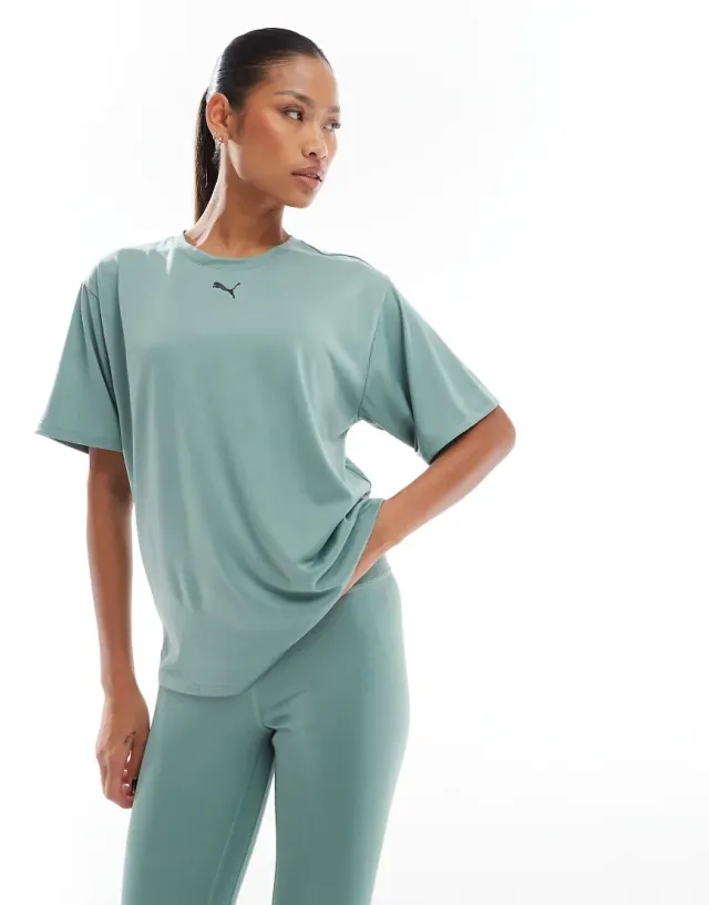 Puma Essential Boxy T-Shirt In Green