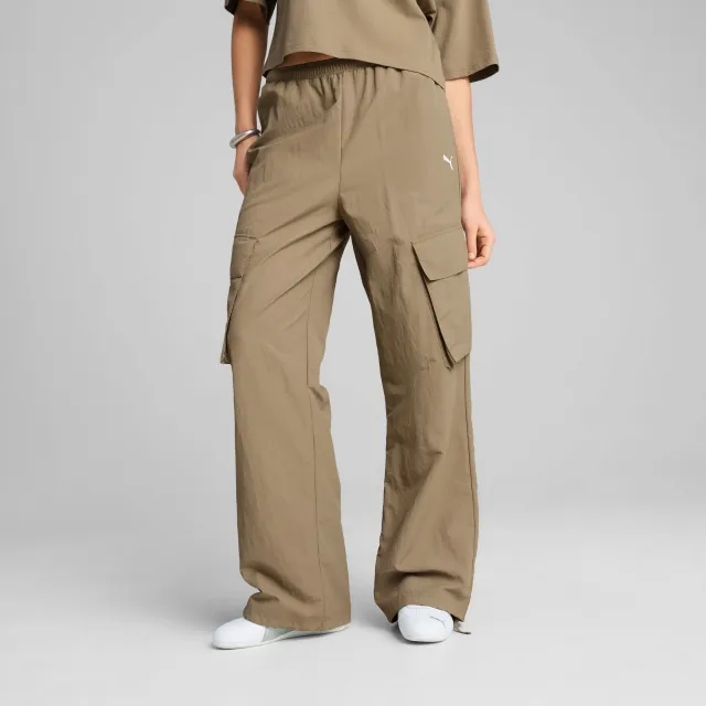 PUMA Wardrobe Essentials Relaxed Woven Cargo Pants Women, Velvet Moss, size Large