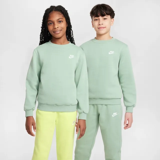 Nike Sportswear Club Fleece Older Kids' Sweatshirt - Green - Fleece > Club Fleece