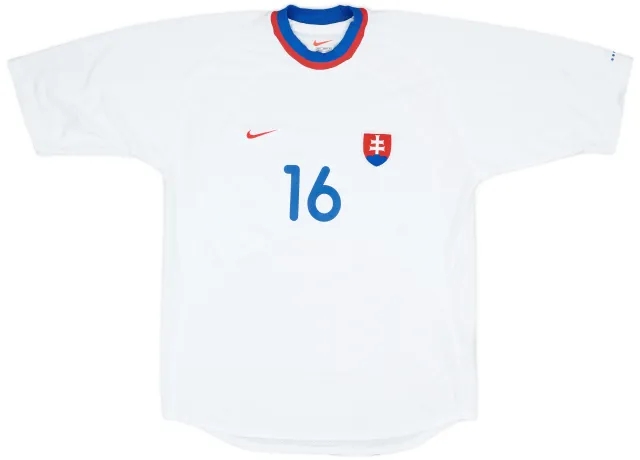 2000-01 Slovakia Match Issue Home Shirt #16