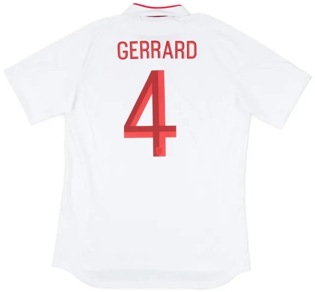 2012-13 England Home Shirt Gerrard #4 (L)