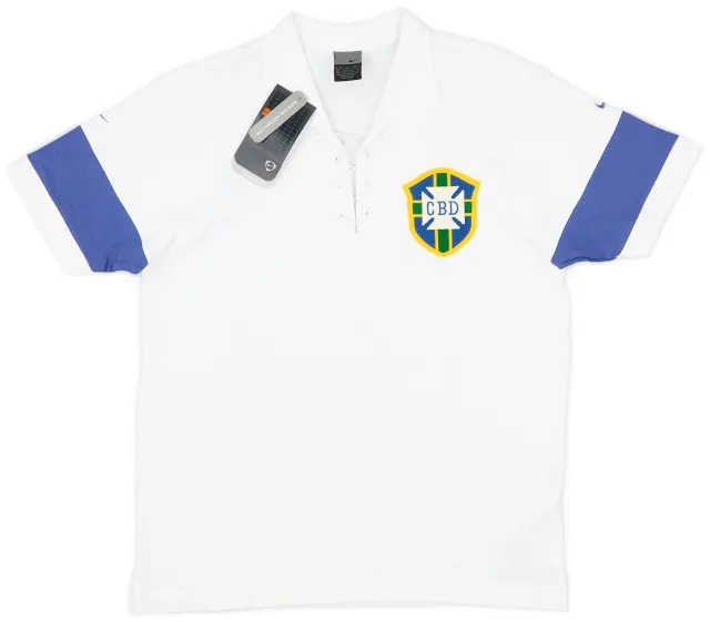 2004 Brazil Nike Heritage Shirt (XL.Boys)
