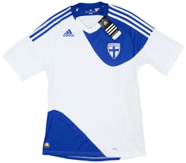 2010-11 Finland Home Shirt (S)