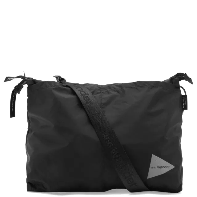 and wander Men's Sil Sacoche Charcoal