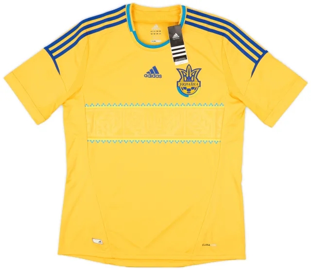 2011-13 Ukraine Home Shirt (L)