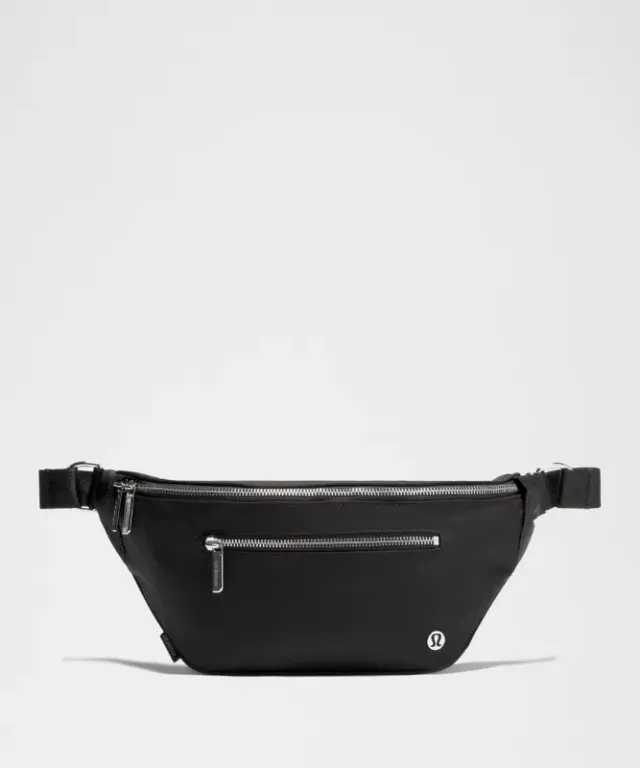 lululemon – City Essentials Belt Bag 3L – Color Black
